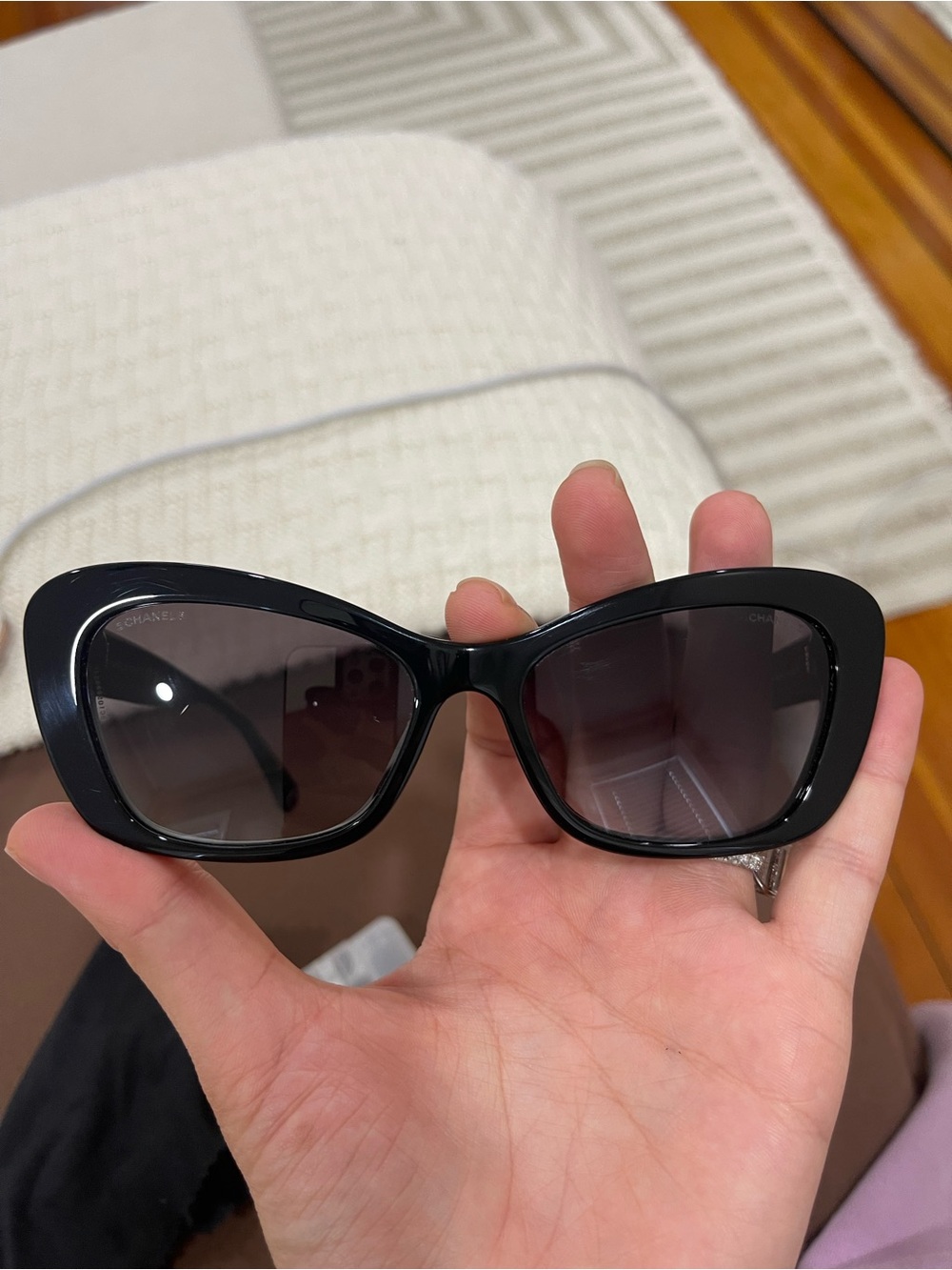 CHANEL Black Cat-Eye Sunglasses with Dark Gradient Lenses